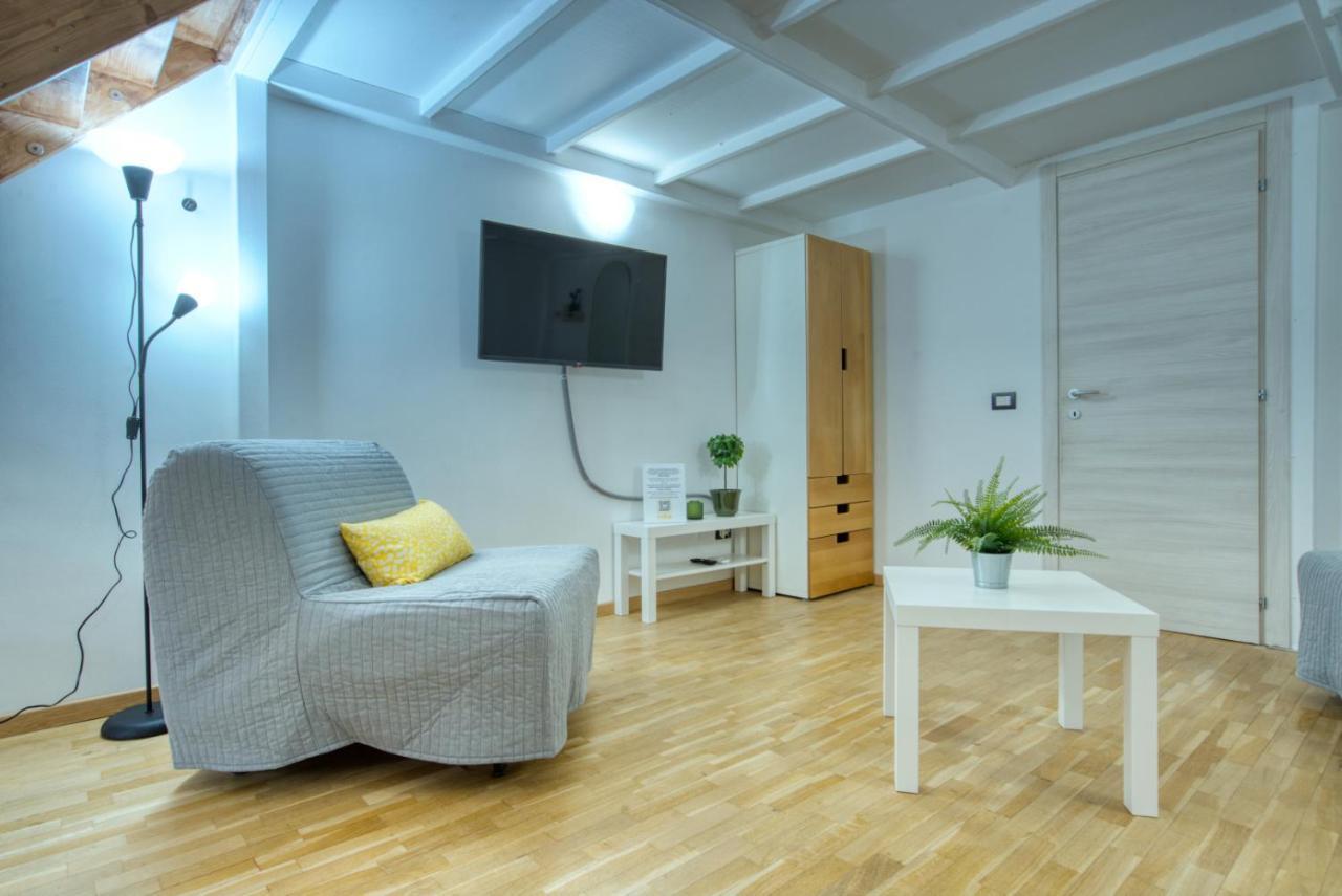 Apartment Emo 19 Milánó Kültér fotó